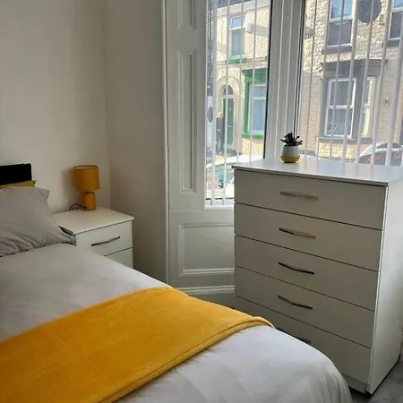Spacious 3 Bed - Efc Stays Liverpool Exterior photo